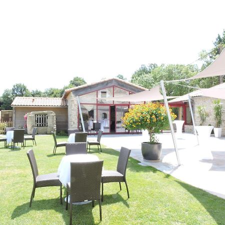 Le Manoir Du Pas Jahan Couëron Esterno foto
