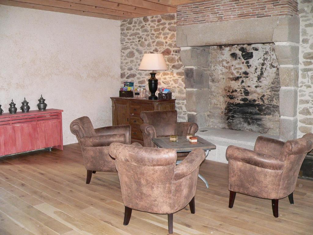 Le Manoir Du Pas Jahan Couëron Esterno foto