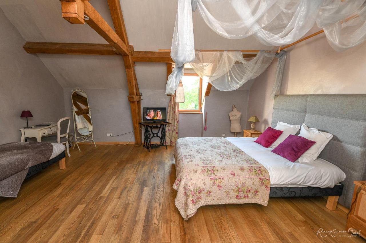 Le Manoir Du Pas Jahan Couëron Esterno foto