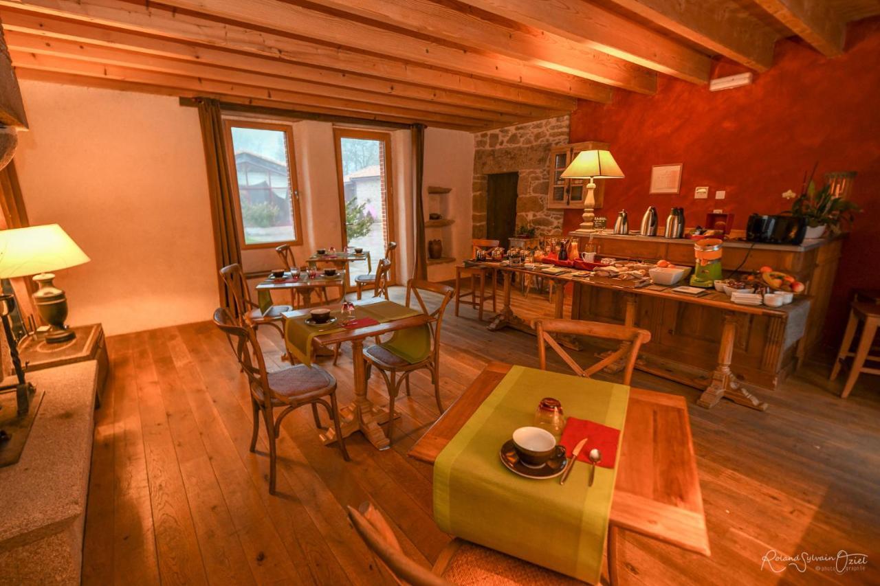 Le Manoir Du Pas Jahan Couëron Esterno foto